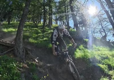 La Montagne à Vélo avec Nicolas Joseph_Pra Loup 1600 - Rider in the mountain