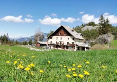 Le Fanget - Matériel nordique et sportif_Auzet - Le Fanget - Matériel nordique et sportif