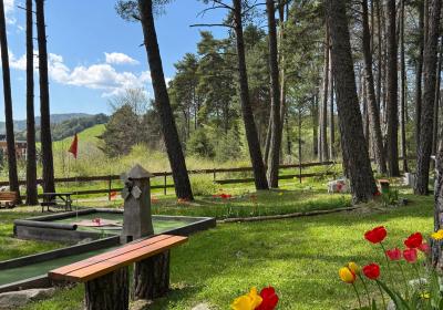 World_mini_golf_Montclar - activité en famille
