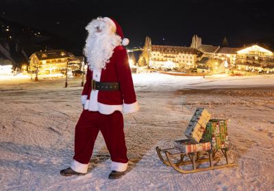 Arrivée du Père Noël - Le Sauze