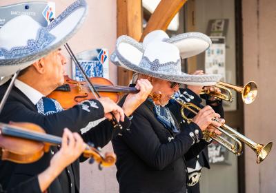 Mariachi Tierra Querida - Fêtes Latino-Mexicaines de Barcelonnette - Mariachi Tierra Querida - Fêtes Latino-Mexicaines de Barcelonnette