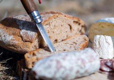 À la découverte des saveurs de la vallée - Le Sauze 1700 - Planche de produits locaux de la Vallée de l'Ubaye