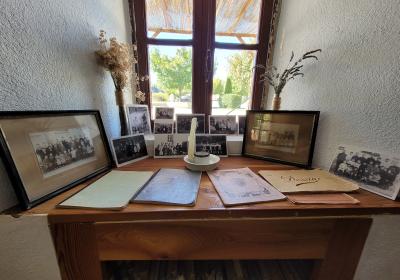 Dictée à l'ancienne école du village PONTIS - Dictée à l'ancienne école du village PONTIS