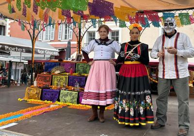 Inauguration de l’autel des morts participatif - Barcelonnette - Autel des morts participatif