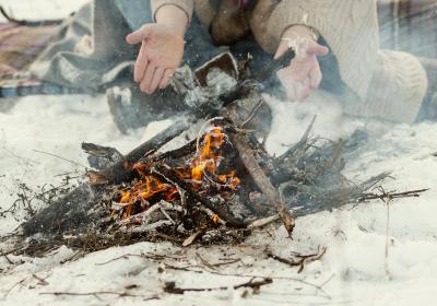 Atelier survie - Le Sauze - Feu dans la neige