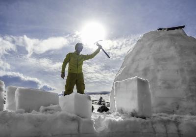 Construction d'igloo - Le Sauze - Construction d'igloo
