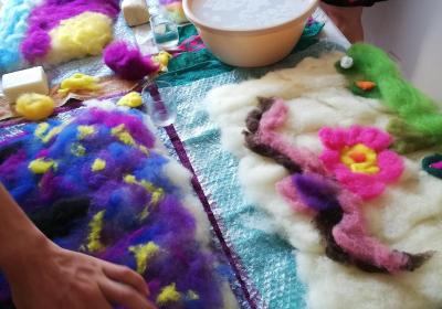 Atelier laine feutrée EMBRUN - Atelier laine feutrée EMBRUN