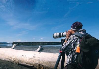 Projection rencontre : Le reflet d'une femme dans le regard d'un ours_Barcelonnette