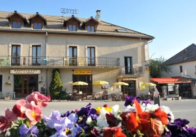 Hôtel-Restaurant Chez Le Poète - Extérieur