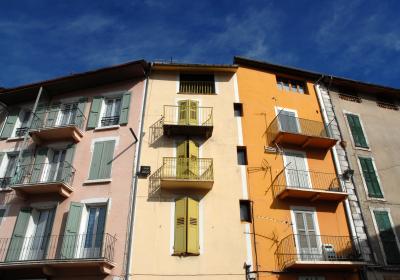 Villages et Cités de Caractère Seyne les Alpes - Façade Grande Rue Seyne