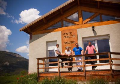 La Ferme des Pélissones_Seyne - La Ferme des Pélissones_Seyne