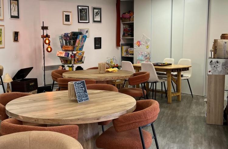 Nathalie Moyne Café des Arts Montclar_Montclar - Café des arts