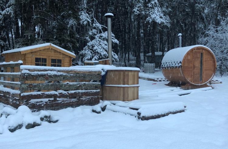 Les bains des bois - Bain_et_Sauna_sous_la_neige