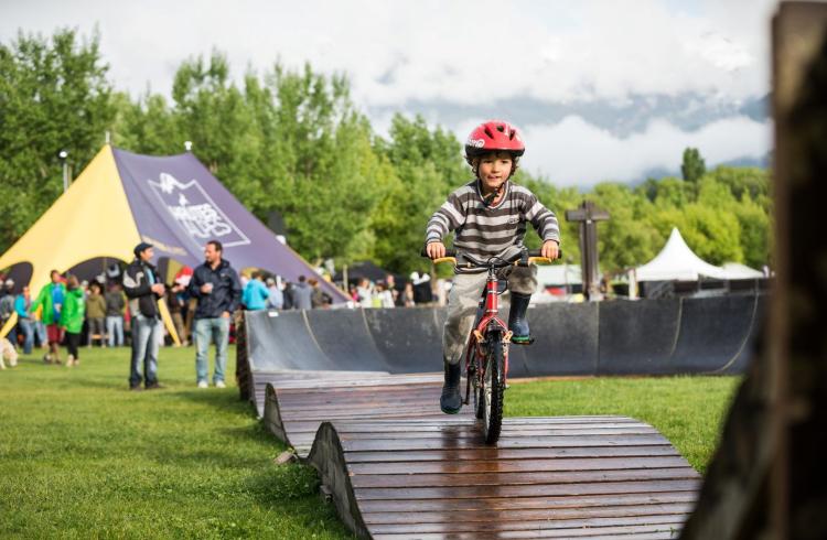Village Outdoormix Festival - Village Outdoormix Festival