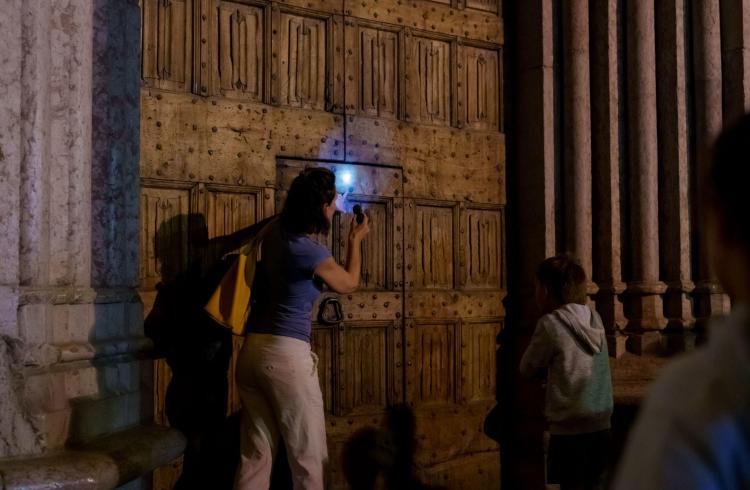 Visite nocturne guidée et contée : Paroles de guillestrins_Guillestre - Guillestre nocturne