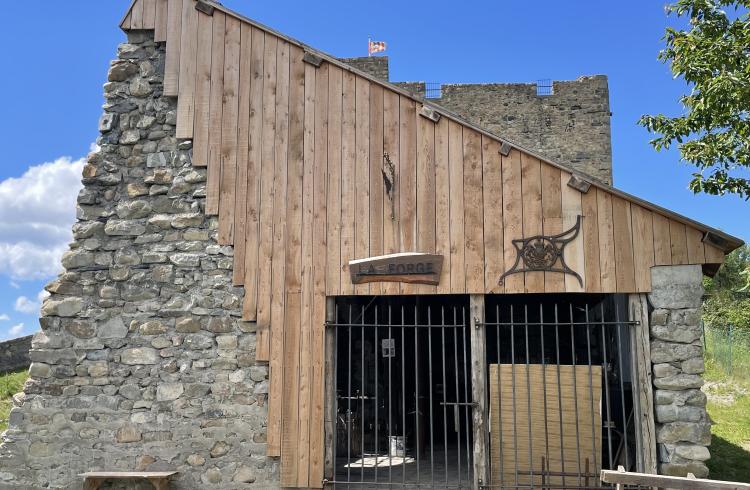 Démonstration à la Forge dans le Fort de Seyne - Forge de Seyne
