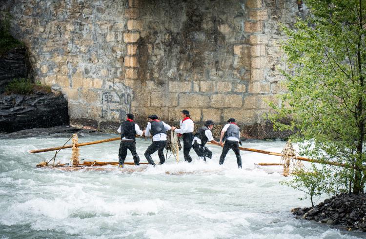 Descente des Radeliers de la Durance_Châteauroux-les-Alpes