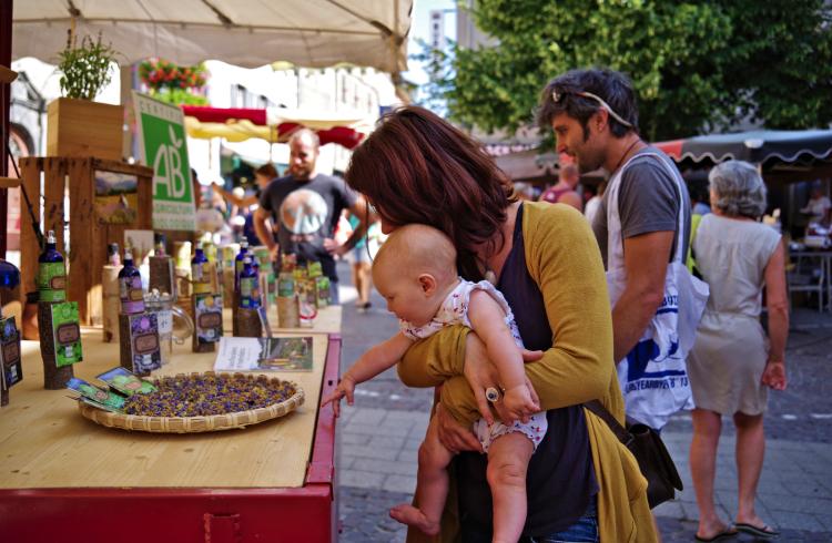 Marché "Artisanat et saveurs des Alpes du Sud"_Embrun - Marché "Artisanat et saveurs des Alpes du Sud"_Embrun