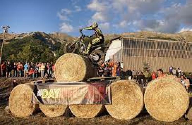 Achapaïre su pradau 2024 - Le cross country revisité - Epreuve moto
