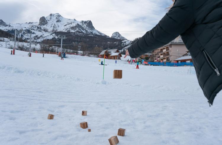 Pétanque sur neige au Sauze - Pétanque sur neige au Sauze