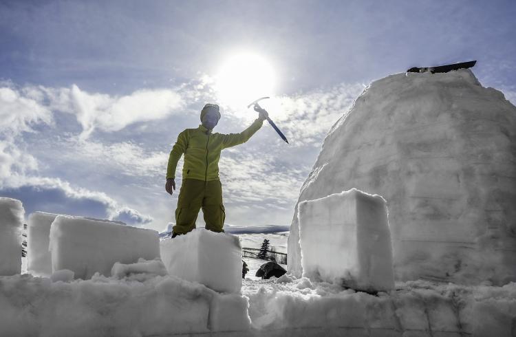 Construction d'igloo - Le Sauze - Construction d'igloo