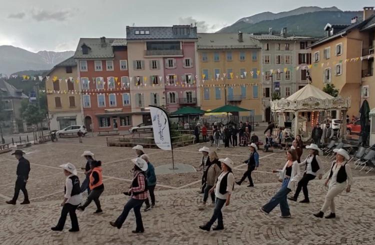 Fête de la musique avec  Ubaye's Dancers - Barcelonnette