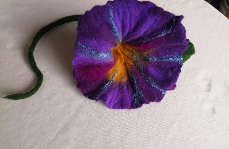 atelier laine feutrée EMB - atelier laine feutrée EMB