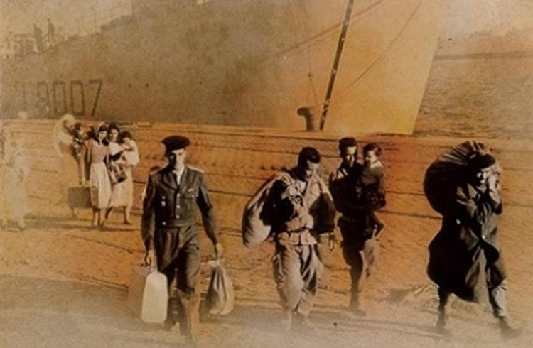 Exposition Parcours de Harkis et de leurs familles_Jausiers