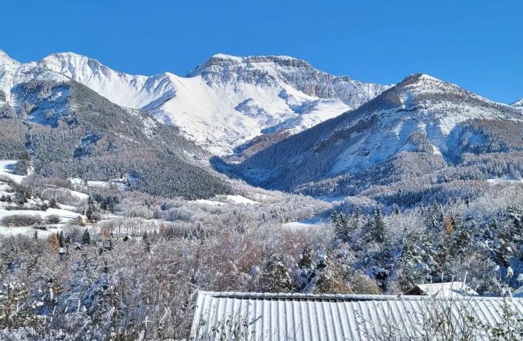 Studio Le Chalet - Vue montagne en hiver