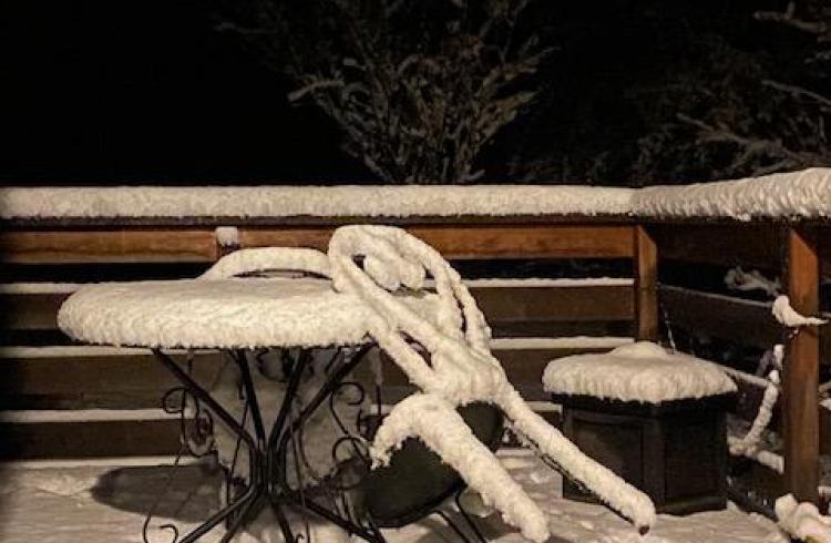 Chambre d'hôtes Bol d'air_Seyne - Terrasse en hiver