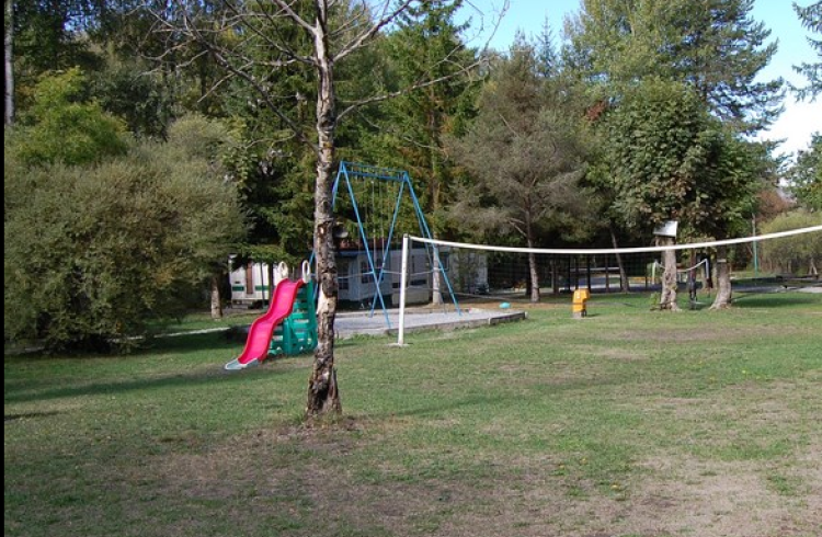 Camping Caravaneige de La Blanche**_Seyne - espace jeux