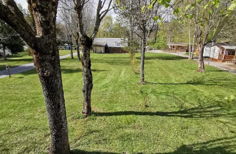 Camping Caravaneige de La Blanche**_Seyne - espace vert