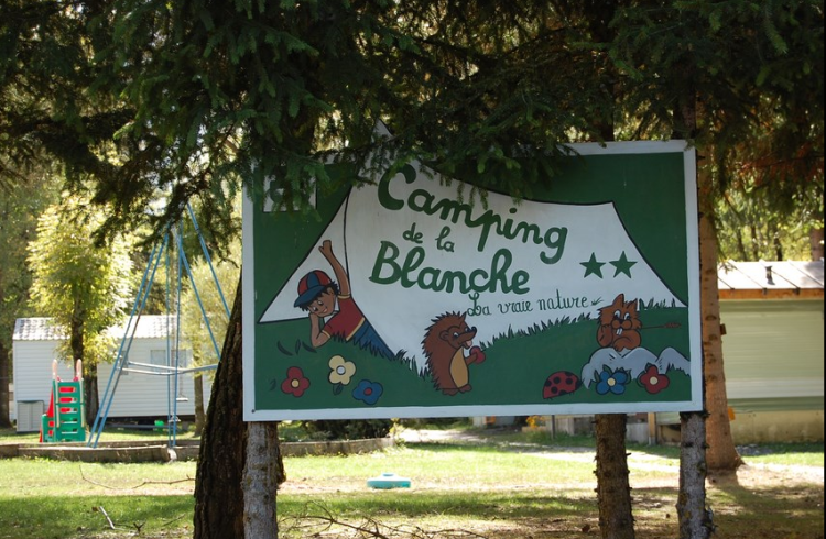 Camping Caravaneige de La Blanche**_Seyne - panneau d'entrée