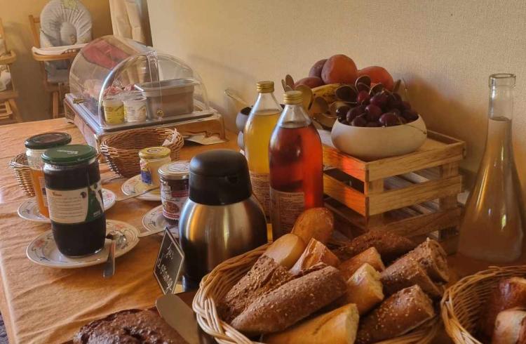 Hôtel le Vieux Tilleul - petit déjeuner