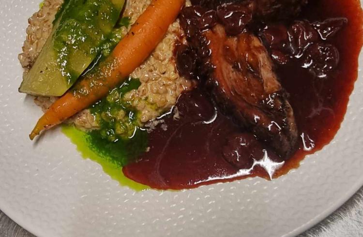 Restaurant Le "Vieux Tilleul", La table - Magret rôti sauce aux poires, risotto de petit épeautre