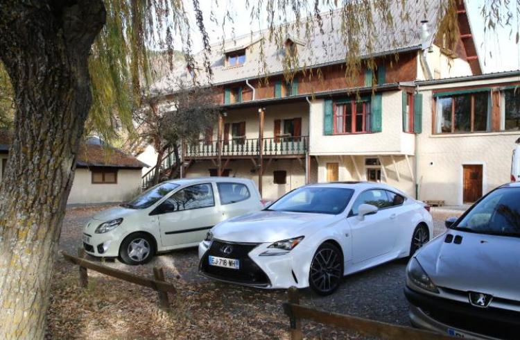 Restaurant Le "Vieux Tilleul", La table - Parking privé