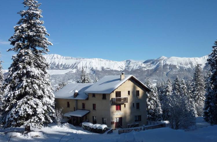 Hôtel restaurant le Blanchon - Extérieur sous la neige