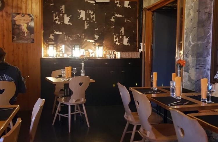 Bar Pub Restaurant Le Chalet - salle restaurant