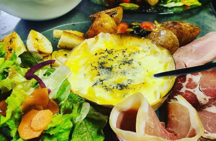 Bar Pub Restaurant Le Chalet - plateau de charcuterie