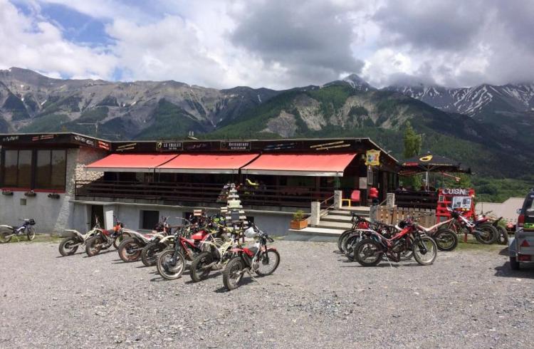 Bar Pub Restaurant Le Chalet - rassemblement moto